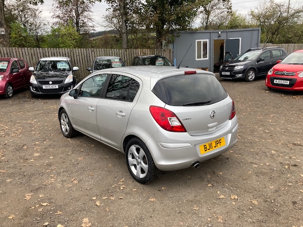 Used Vauxhall Corsa 2011 for sale - 76302482: Photo 3