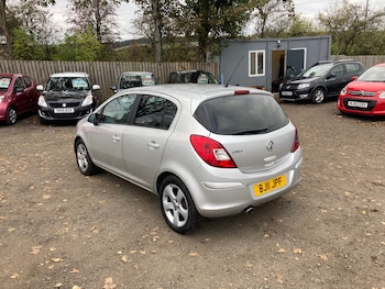 Used Vauxhall Corsa 2011 for sale - 76302482: Photo 3