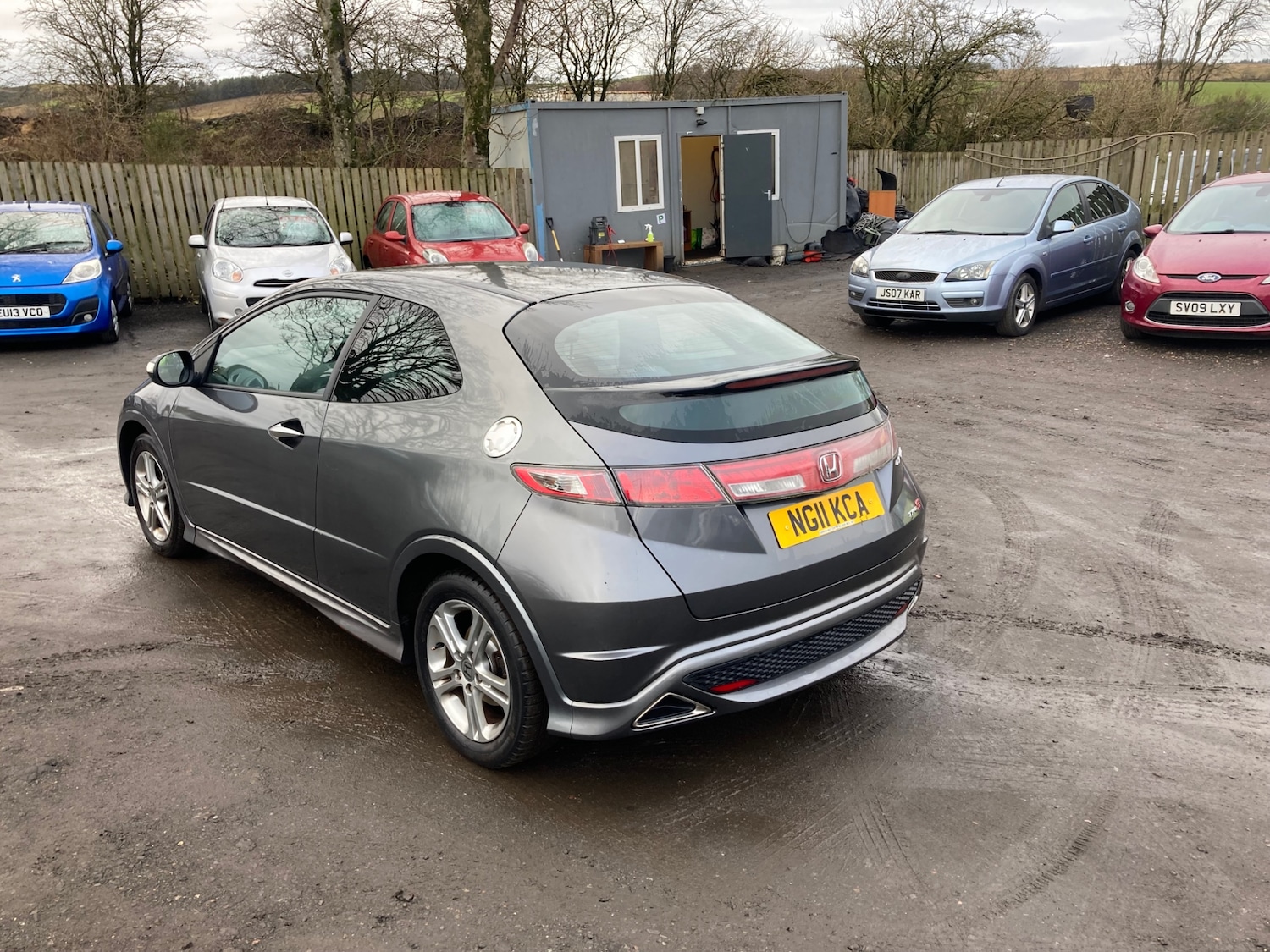 Used Honda Civic 2011 for sale - 77195548: Photo 3