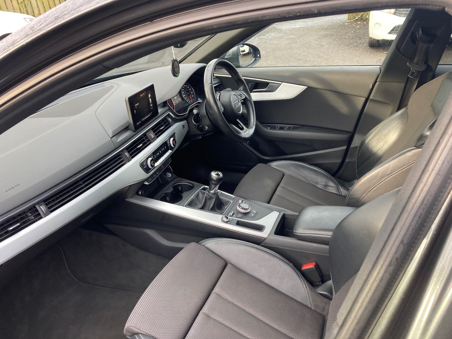 Used Audi A4 2017 for sale - 77656624: Photo 7