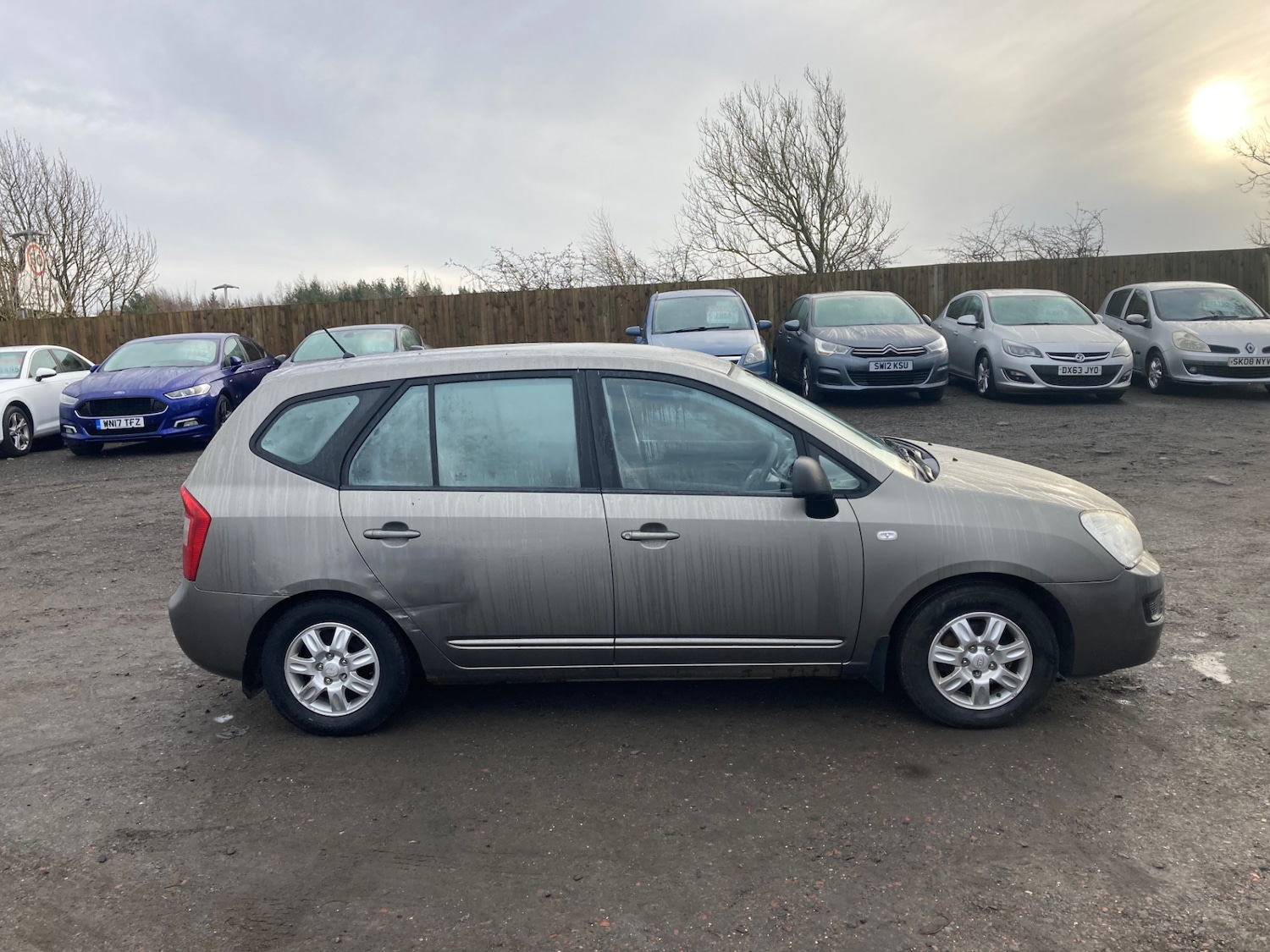 Used Kia Carens 2008 for sale - 76946308: Photo 6