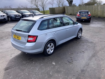 Used Skoda Fabia 2017 for sale - 77981945: Photo
