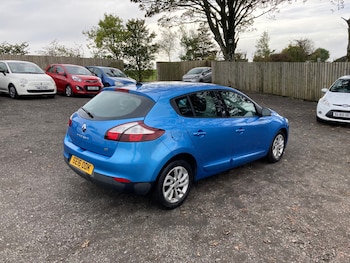 Used Renault Megane 2016 for sale - 76171353: Photo