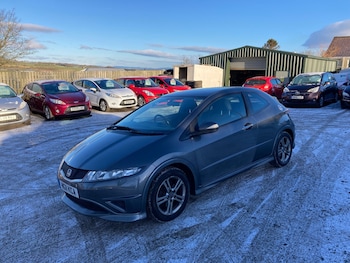 Used Honda Civic 2011 for sale - 77089610: Photo