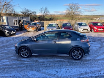 Used Honda Civic 2011 for sale - 77089610: Photo