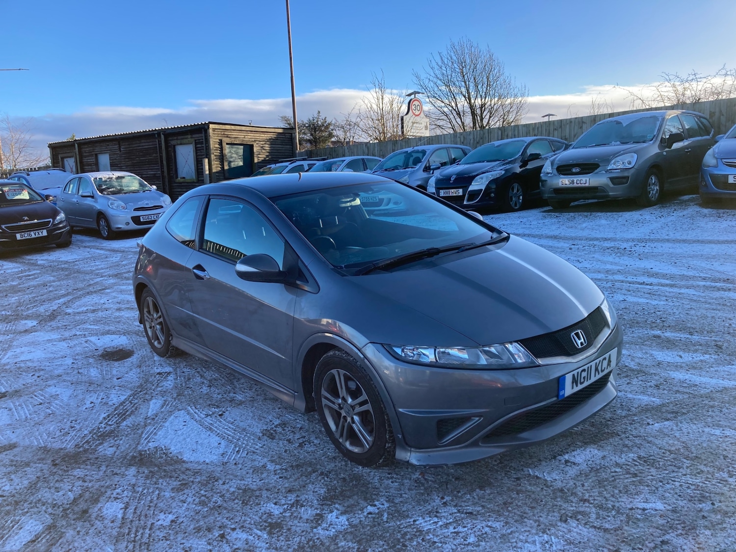 Used Honda Civic 2011 for sale - 77089610: Photo 5