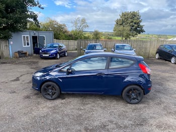 Used Ford Fiesta 2014 for sale - 79825975: Photo