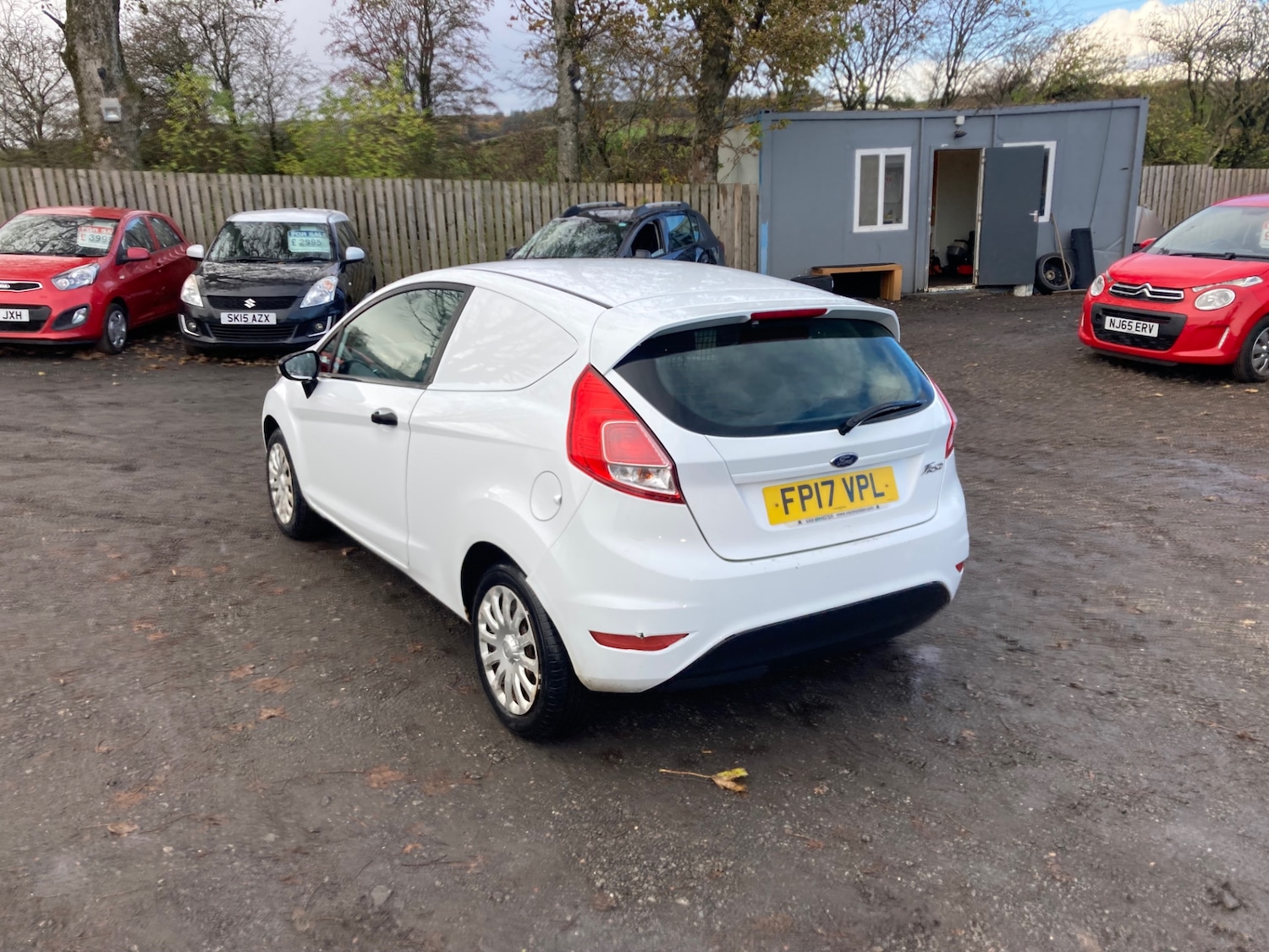 Used Ford Fiesta 2017 for sale - 76531069: Photo 3