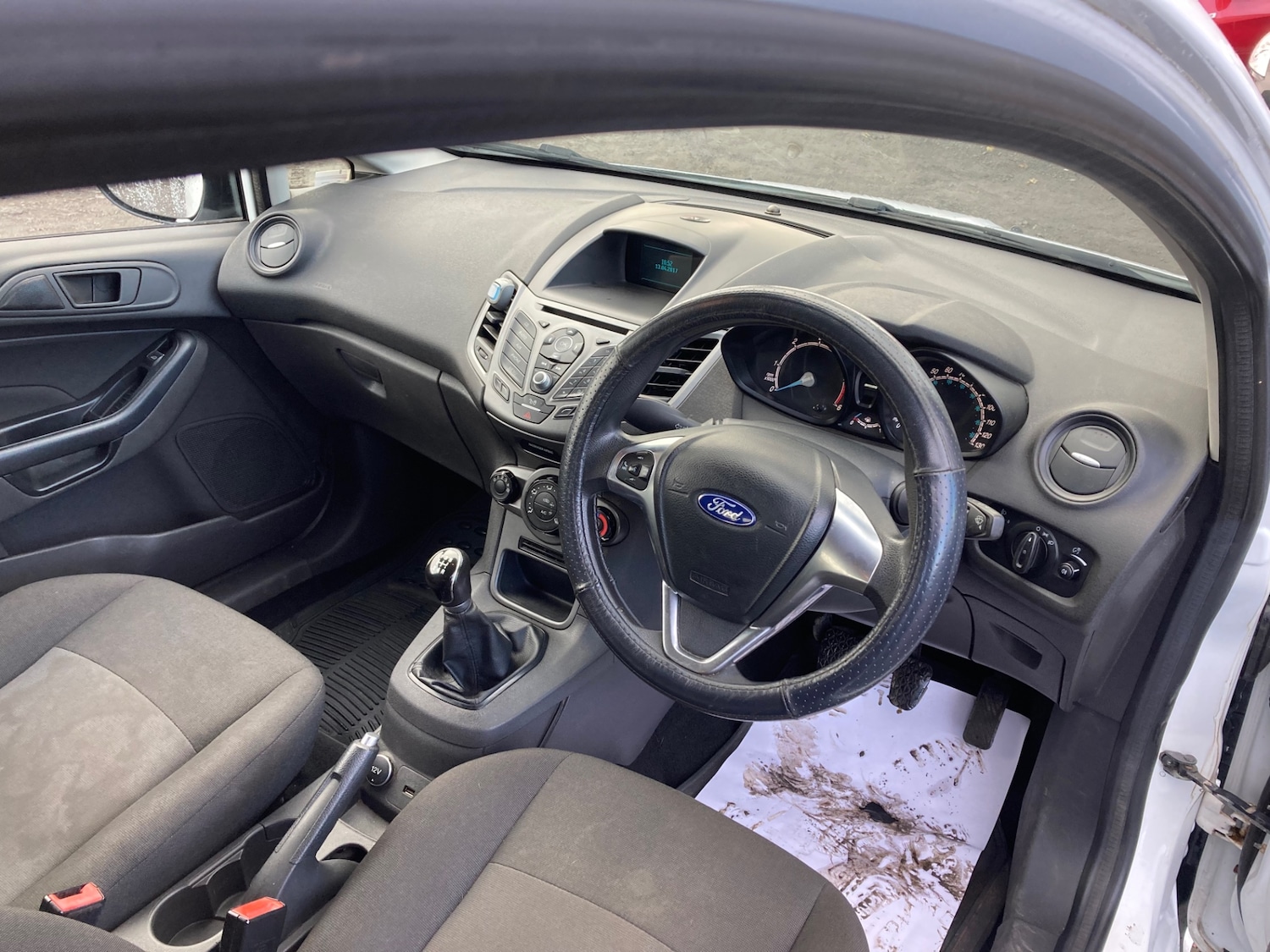 Used Ford Fiesta 2017 for sale - 76531069: Photo 9