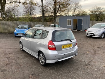 Used Honda Jazz 2005 for sale - 76465084: Photo