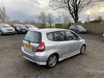 Used Honda Jazz 2005 for sale - 76465084: Photo