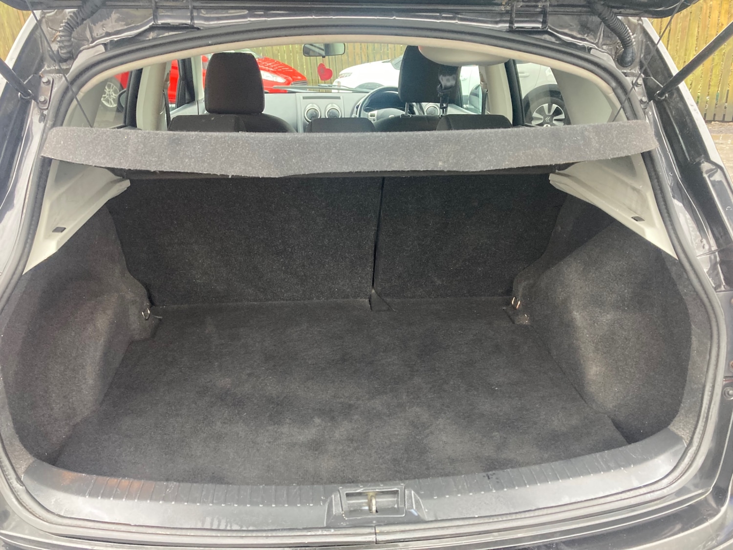 Used Nissan Qashqai 2013 for sale - 77431962: Photo 9