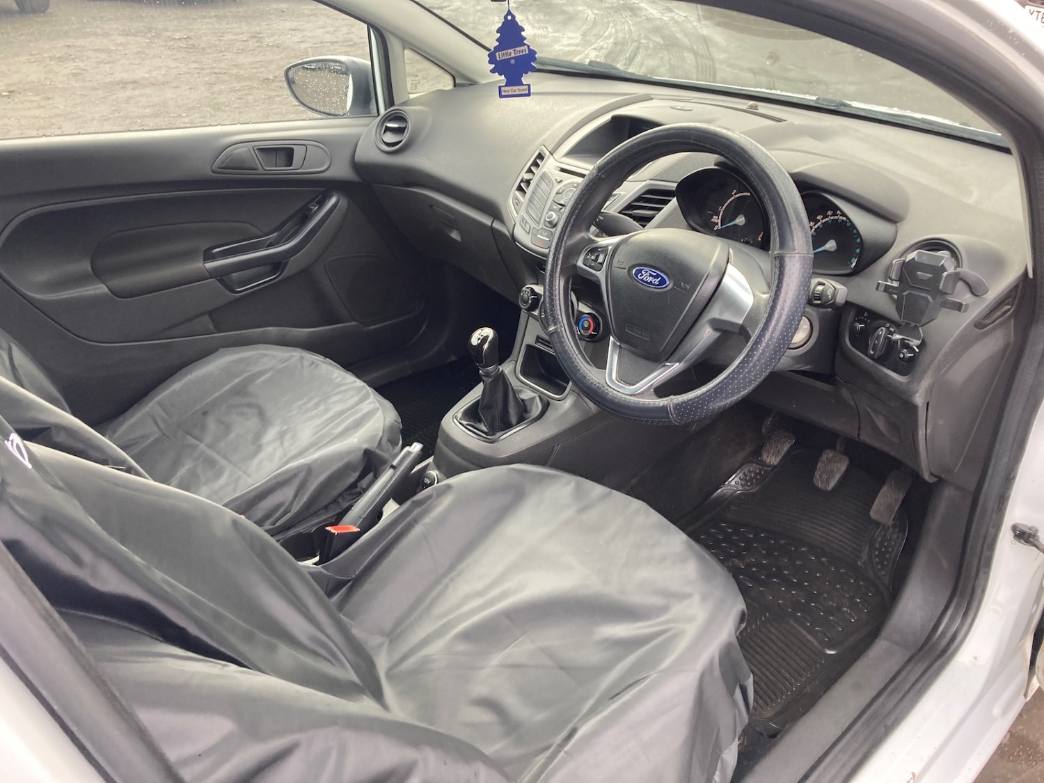 Used Ford Fiesta 2017 for sale - 77703182: Photo 9