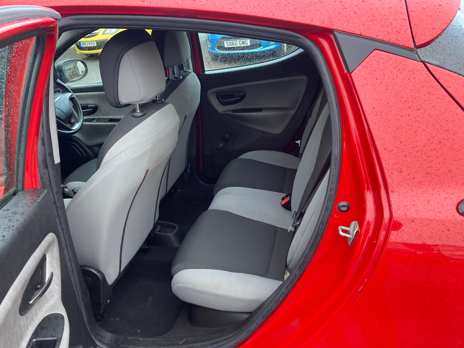 Used Chrysler Ypsilon 2013 for sale - 77744370: Photo 8