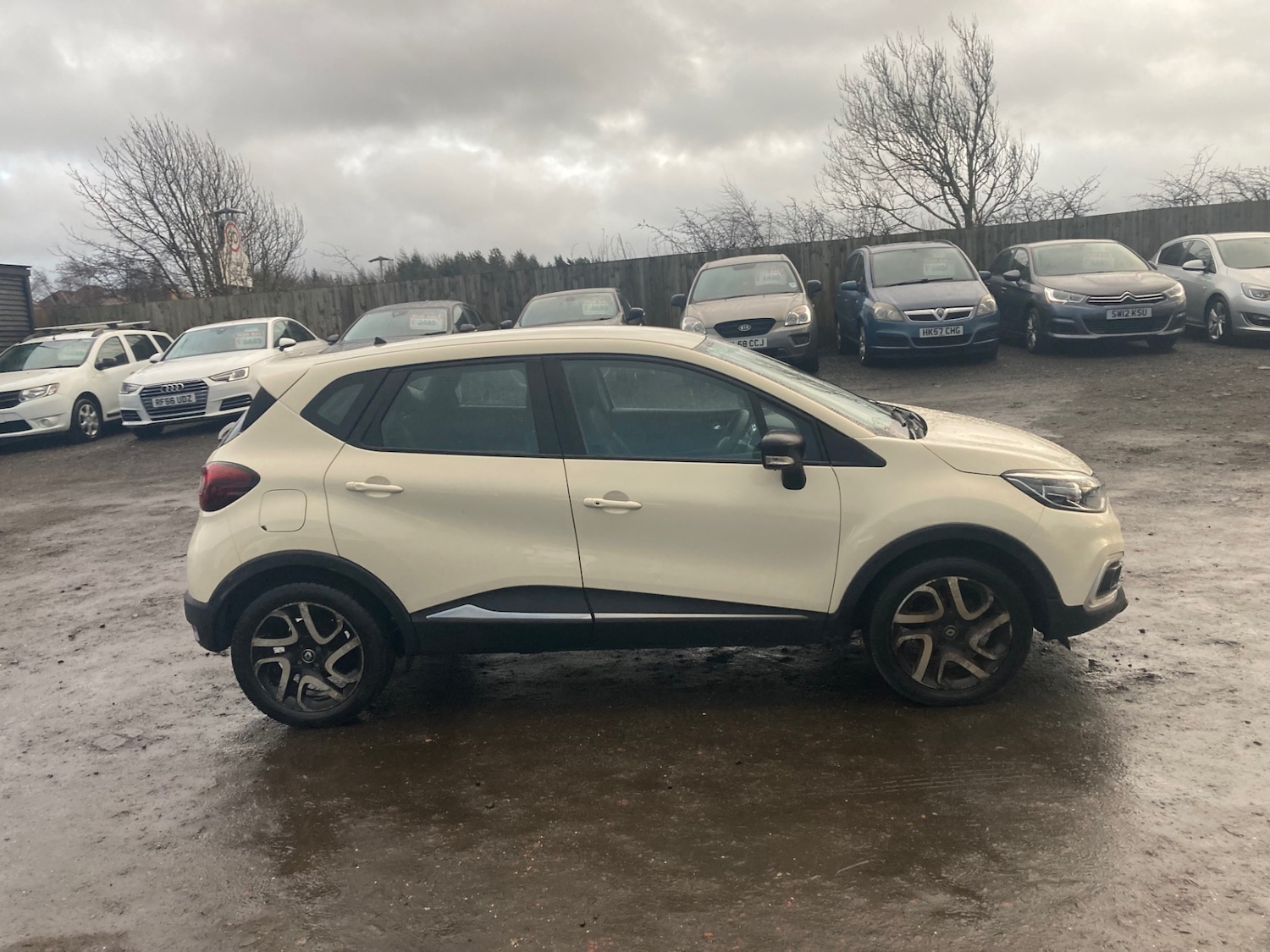 Used Renault Captur 2017 for sale - 77005434: Photo 6