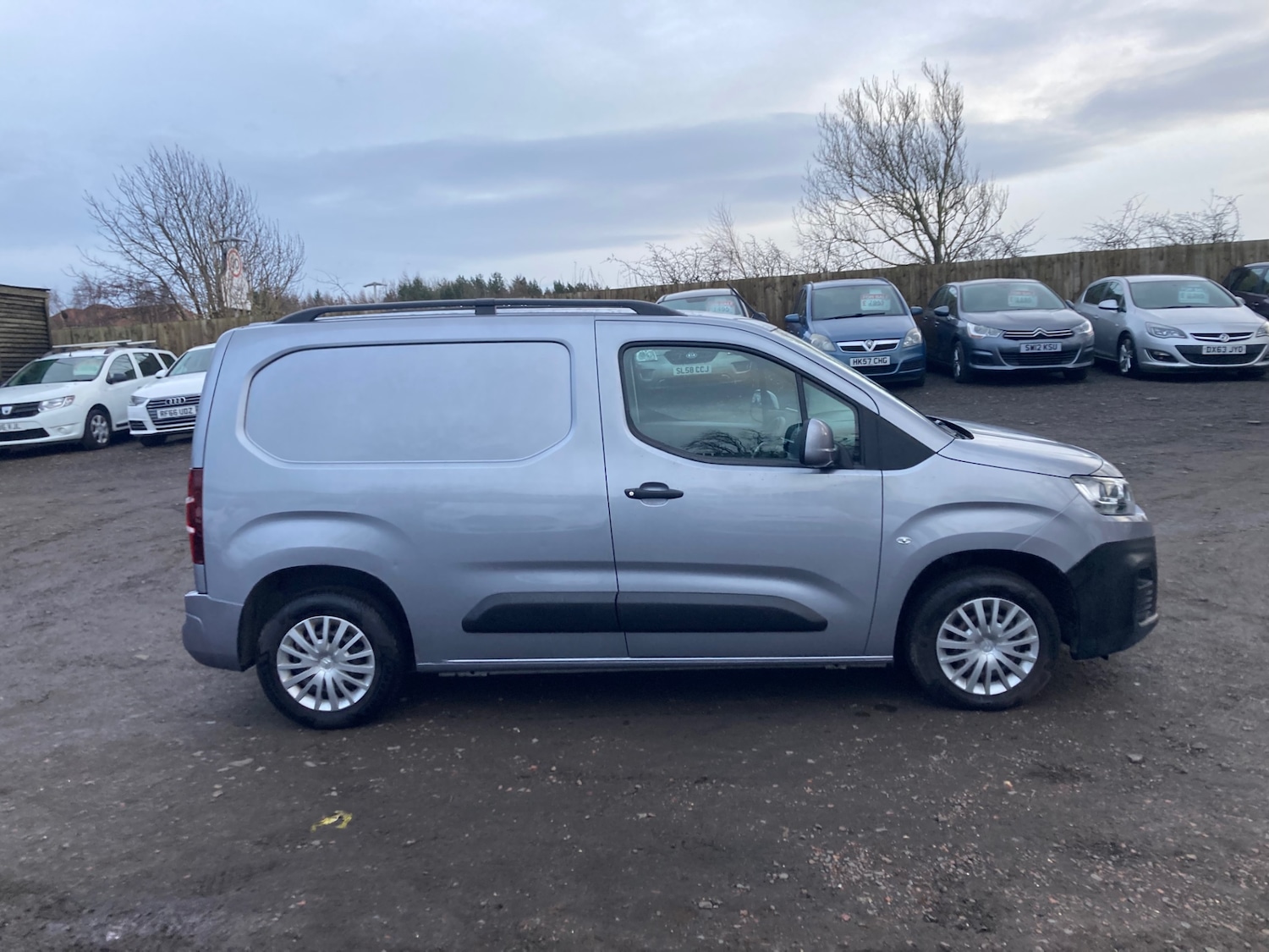Used Citroen Berlingo 2020 for sale - 76983924: Photo 6