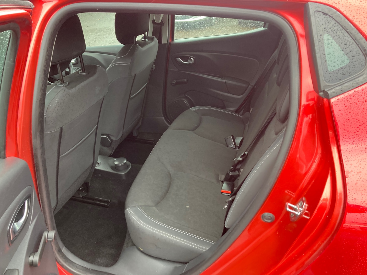 Used Renault Clio 2018 for sale - 76845316: Photo 8