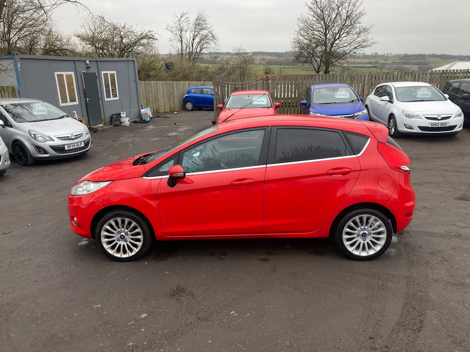 Used Ford Fiesta 2011 for sale - 77379134: Photo 2