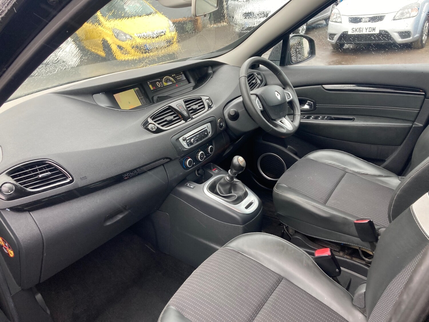 Used Renault Scenic 2012 for sale - 77802850: Photo 7