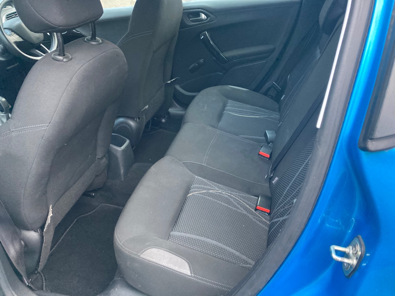 Used Peugeot 208 2013 for sale - 77802684: Photo 8