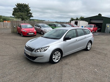 Used Peugeot 308 2015 for sale - 79150453: Photo