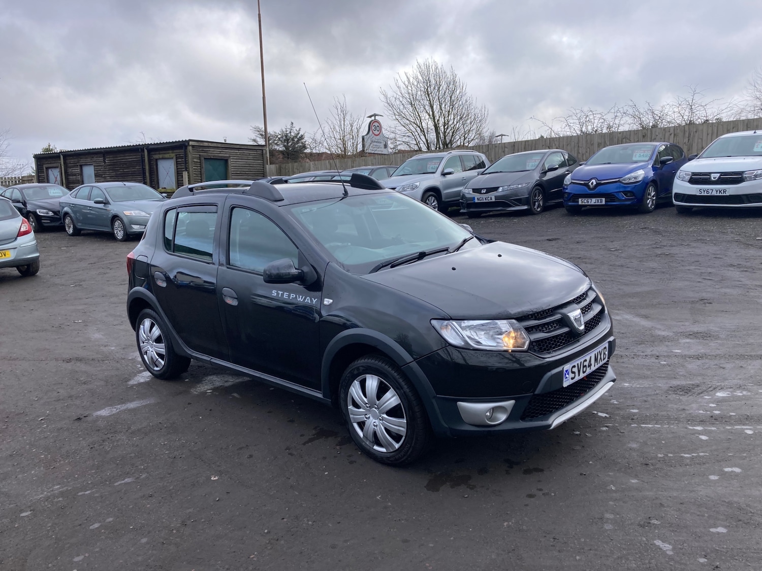 Used Dacia Sandero Stepway 2014 for sale - 77460970: Photo 5