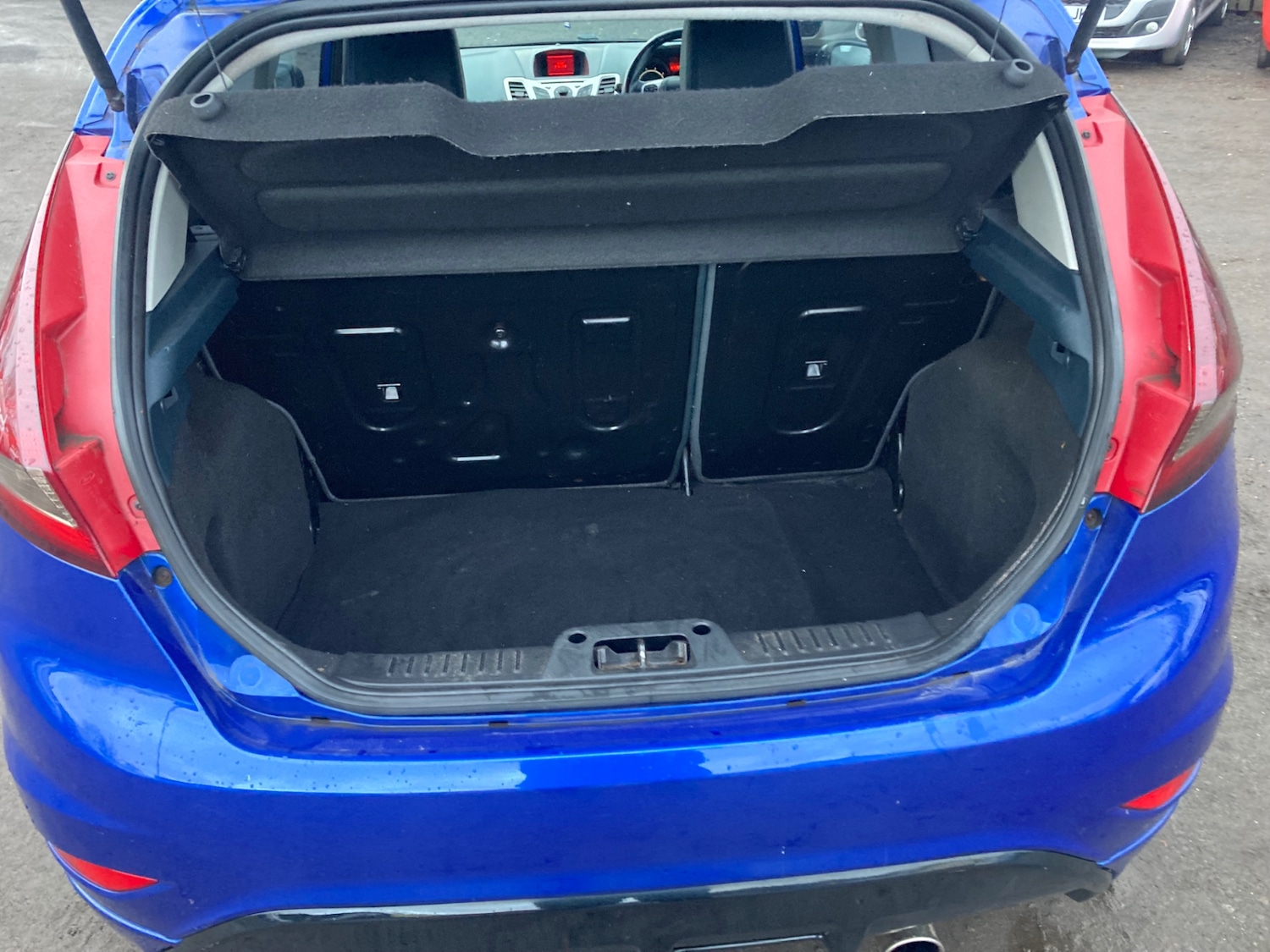 Used Ford Fiesta 2011 for sale - 76769104: Photo 9