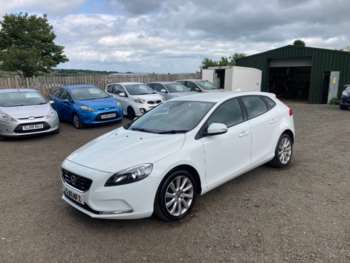 2015 (15) - D2 ES 5dr