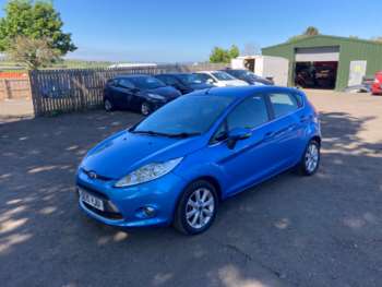 2010 (10) - 1.25 Zetec 5dr [82]