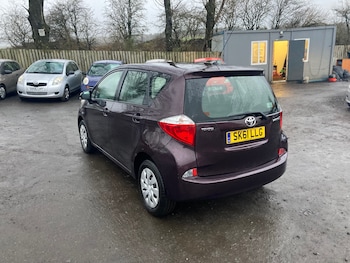 Used Toyota Verso 2011 for sale - 77090240: Photo