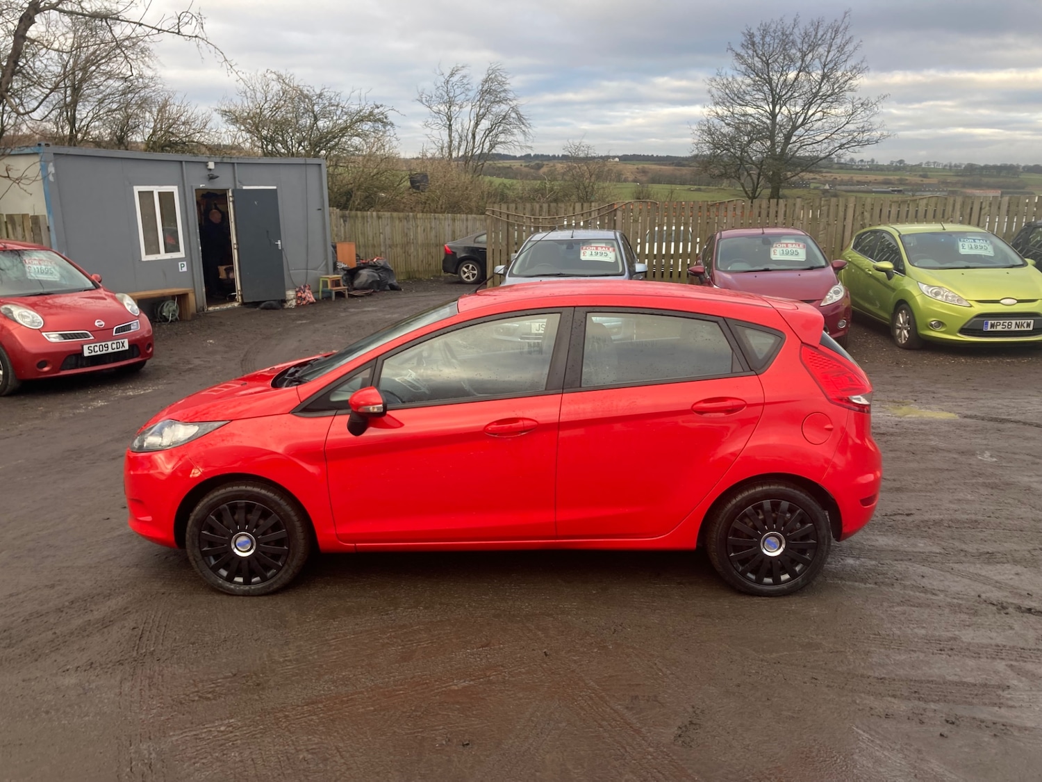 Used Ford Fiesta 2012 for sale - 77235600: Photo 2