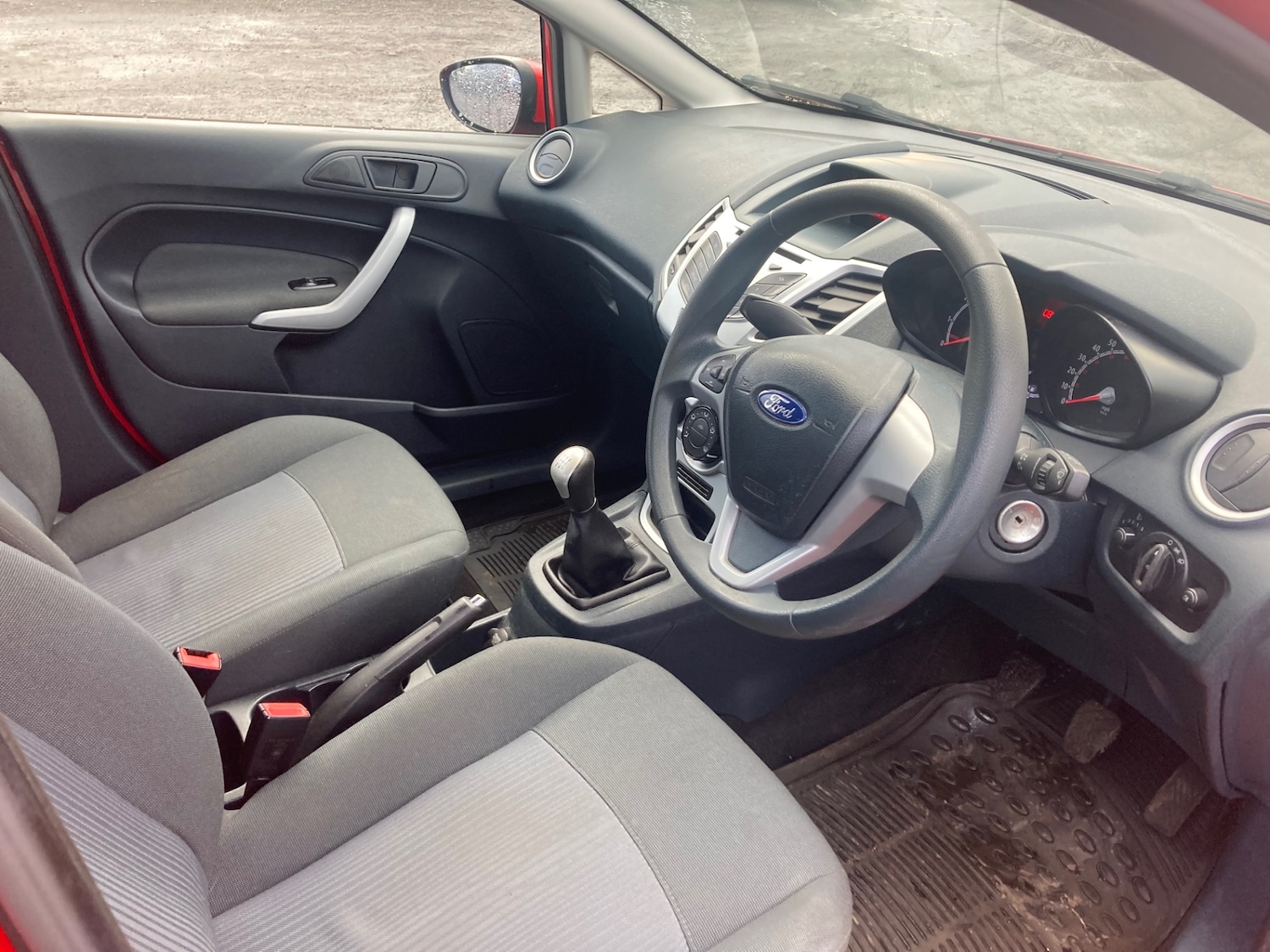 Used Ford Fiesta 2012 for sale - 77235600: Photo 8