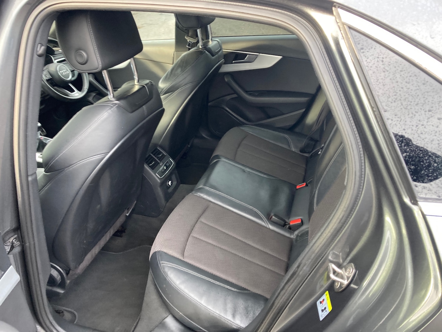 Used Audi A4 2017 for sale - 77494928: Photo 8