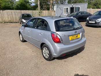 Used Kia Rio 2011 for sale - 78553719: Photo