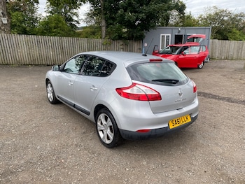 Used Renault Megane 2011 for sale - 79628263: Photo