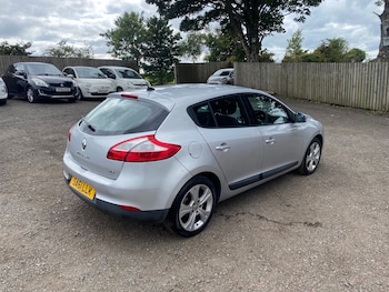Used Renault Megane 2011 for sale - 79628263: Photo