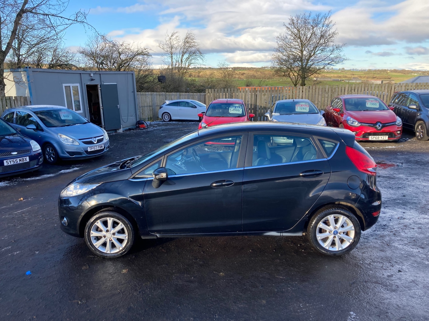 Used Ford Fiesta 2009 for sale - 76638714: Photo 2