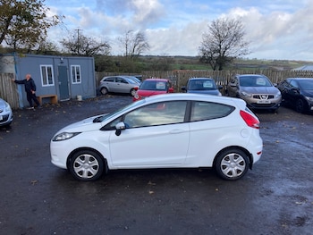 Used Ford Fiesta 2009 for sale - 76521197: Photo