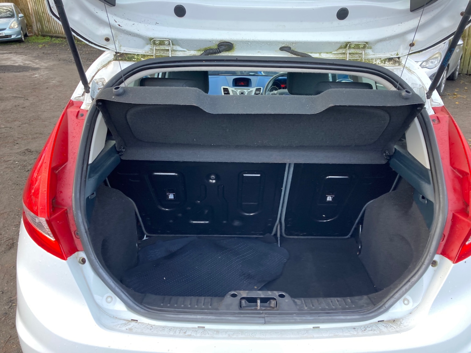 Used Ford Fiesta 2009 for sale - 76521197: Photo 9