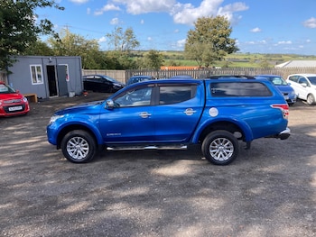 Used Mitsubishi L200 2015 for sale - 75962180: Photo