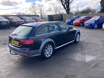 Used Audi A4 Allroad 2010 for sale - 77568323: Photo