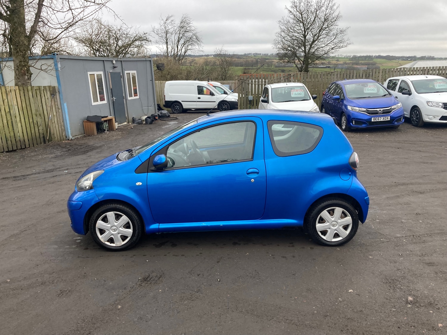 Used Toyota AYGO 2011 for sale - 77562942: Photo 2