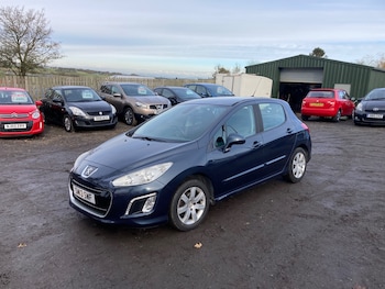 Used Peugeot 308 2013 for sale - 76412682: Photo