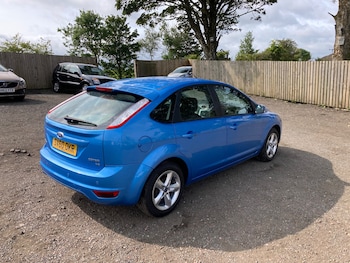 Used Ford Focus 2010 for sale - 75523836: Photo