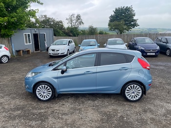 Used Ford Fiesta 2010 for sale - 78970584: Photo
