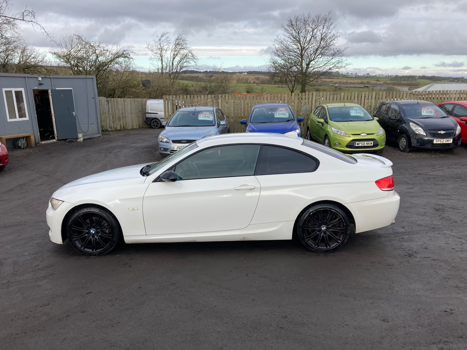 Used BMW 3 Series 2009 for sale - 77272414: Photo 2