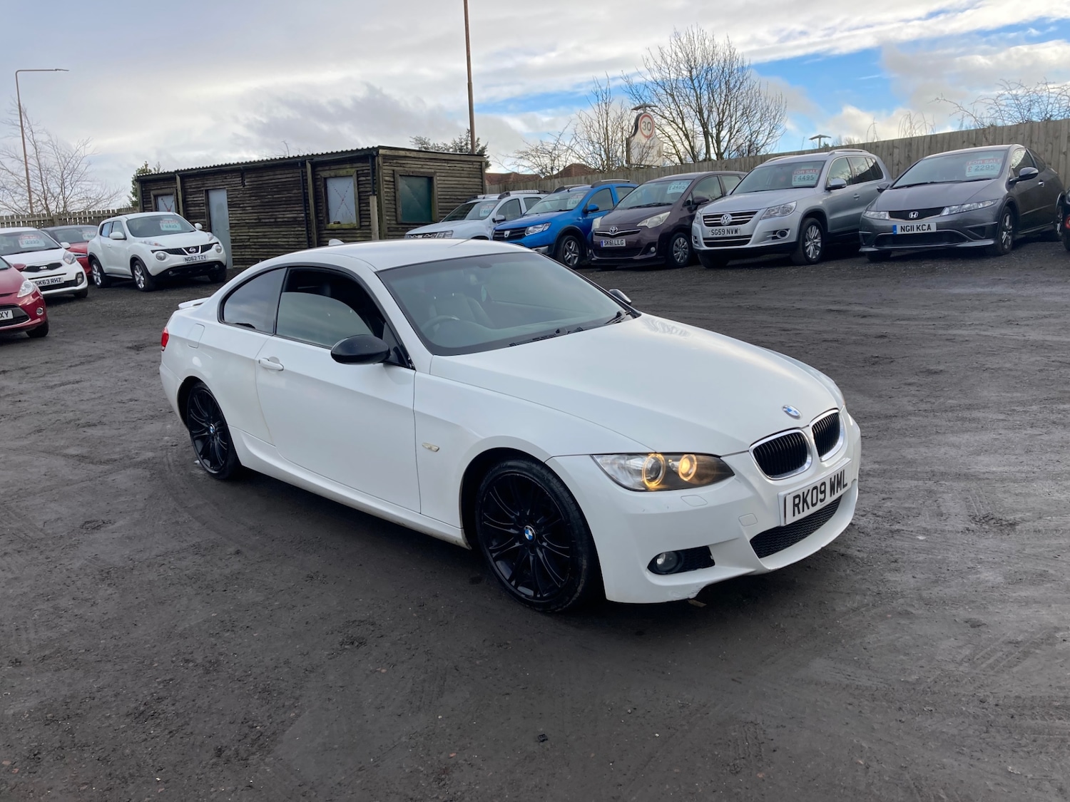 Used BMW 3 Series 2009 for sale - 77272414: Photo 4