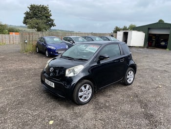 Used Toyota IQ 2010 for sale - 79865585: Photo