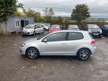 Used Volkswagen Golf 2009 for sale - 76143944: Photo