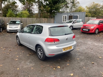 Used Volkswagen Golf 2009 for sale - 76143944: Photo